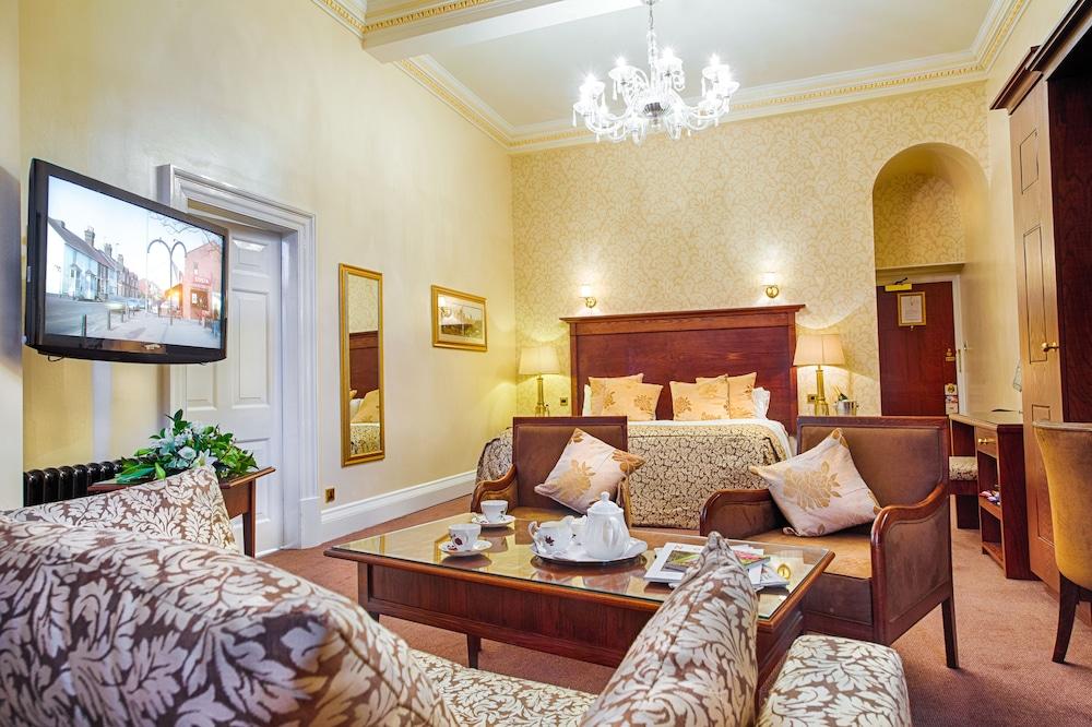 Scissett Bagden Hall Hotel מראה חיצוני תמונה