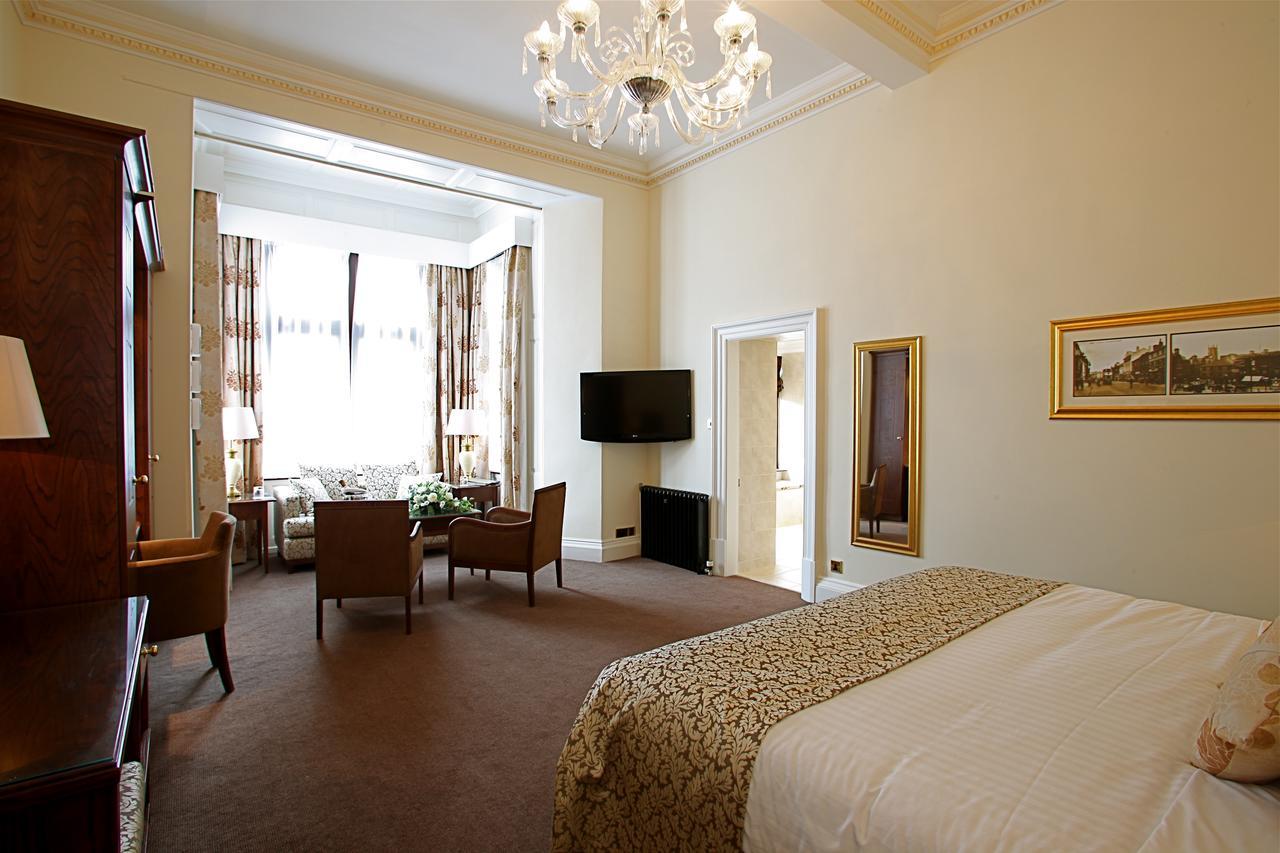 Scissett Bagden Hall Hotel מראה חיצוני תמונה